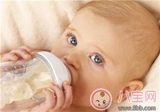 宝宝什么时间喝牛奶好  婴儿喝奶粉好还是鲜奶好