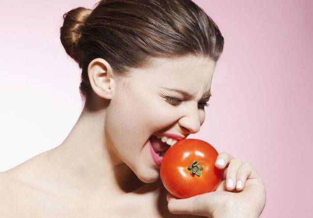 孕妇经常吃西红柿对胎儿好吗 怀孕吃西红柿对胎儿的好处
