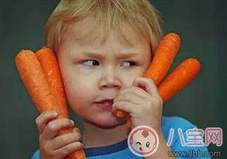 孩子不爱吃胡萝卜 试试五分钟胡萝卜马克杯蛋糕