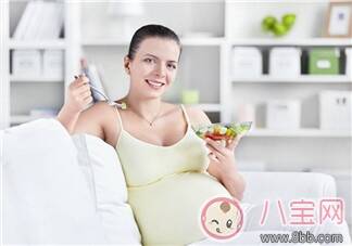 孕妇吃芹菜胎儿会黑吗  孕妇饮食会影响胎儿的肤色吗