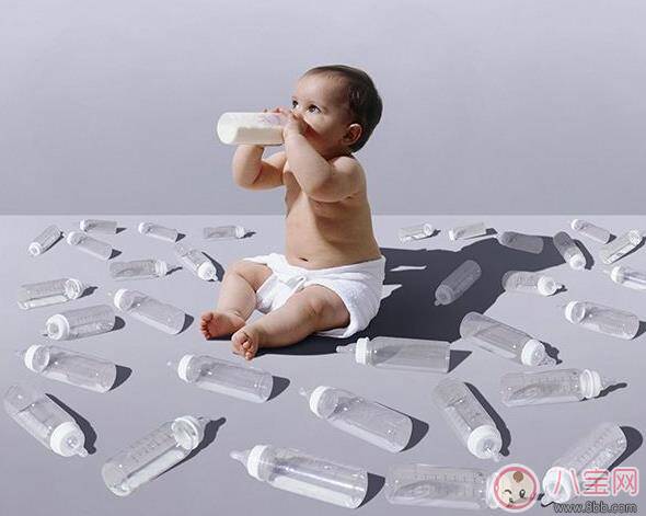 宝宝多大可以喝纯牛奶    六个月大宝宝可以喝纯牛奶吗