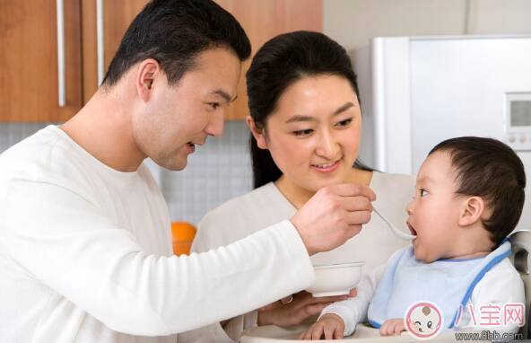 怎么帮助宝宝培养良好的吃饭习惯 宝宝吃饭习惯有哪些