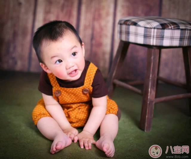 宝宝十个月发育标准  宝宝十个月注意事项