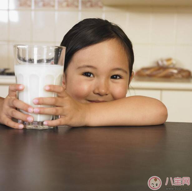 这些牛奶最好不要给孩子喝 孩子喝牛奶选择推荐