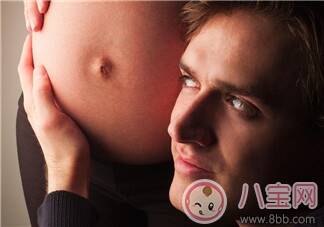 腹部胎教按摩 促进胎儿大脑发育