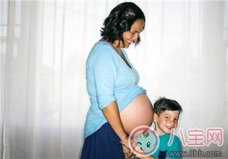 孕晚期生男孩症状有什么 孕晚期如何判断生男生女