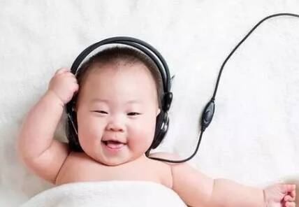 宝宝需要听音乐吗 宝宝听音乐有什么好处