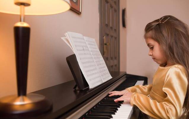 音乐启蒙对孩子的好处 0-6岁儿童音乐启蒙方法