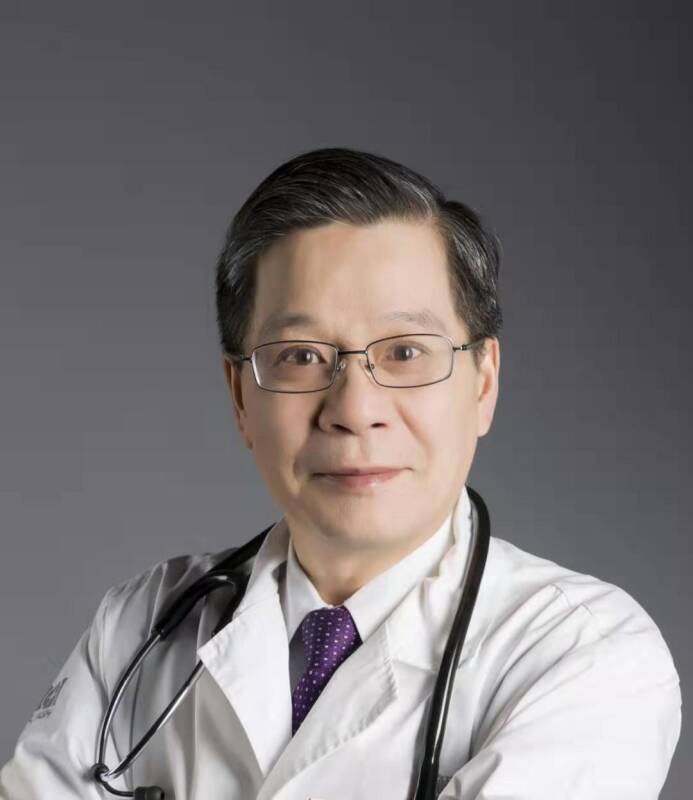薛长勇在第十二届围产医学会谈“孕产营养改善"